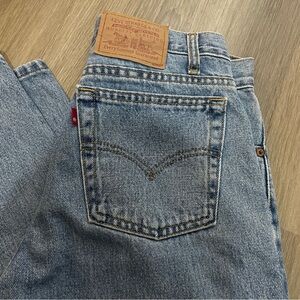 Levi’s 516 light-medium wash straight jeans, 30x30